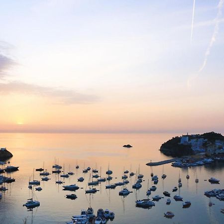 Villa Isabella Ponza Eksteriør bilde