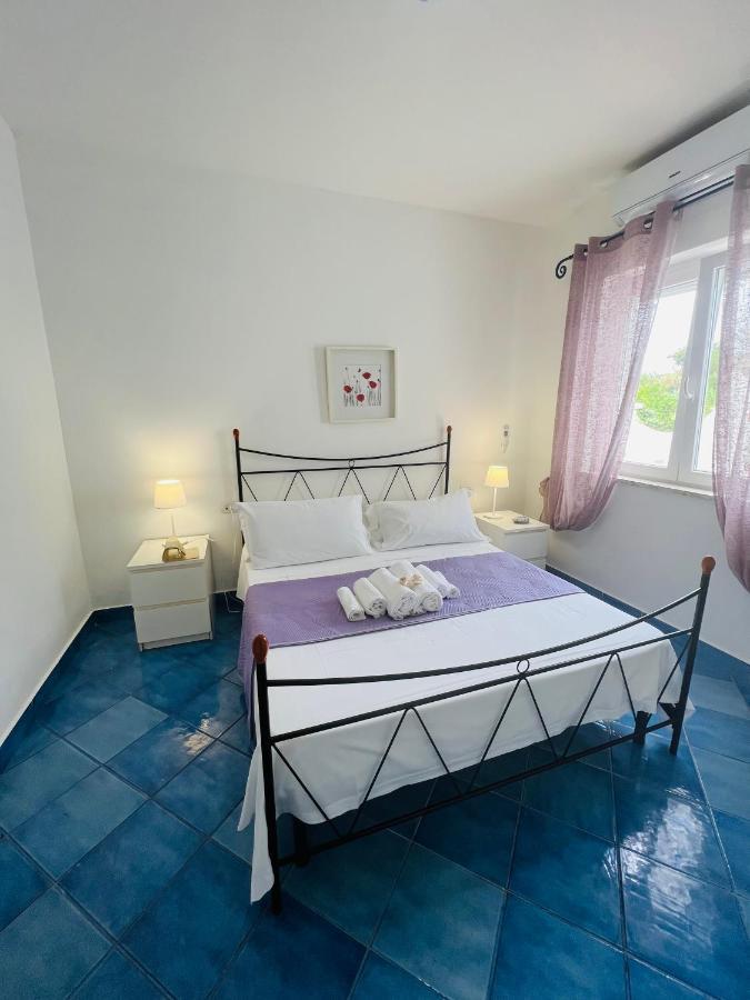 Villa Isabella Ponza Eksteriør bilde